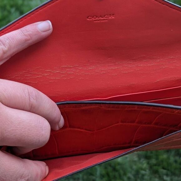 Coach Crocodile Embossed Leather Soft Wallet in Deep Coral (58047) - Picture 5 of 9